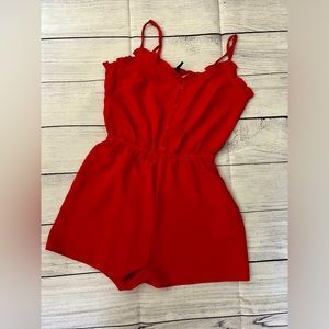 H&M Women’s Red Romper❤️Brand NEW without tags! Beautiful for the summer!